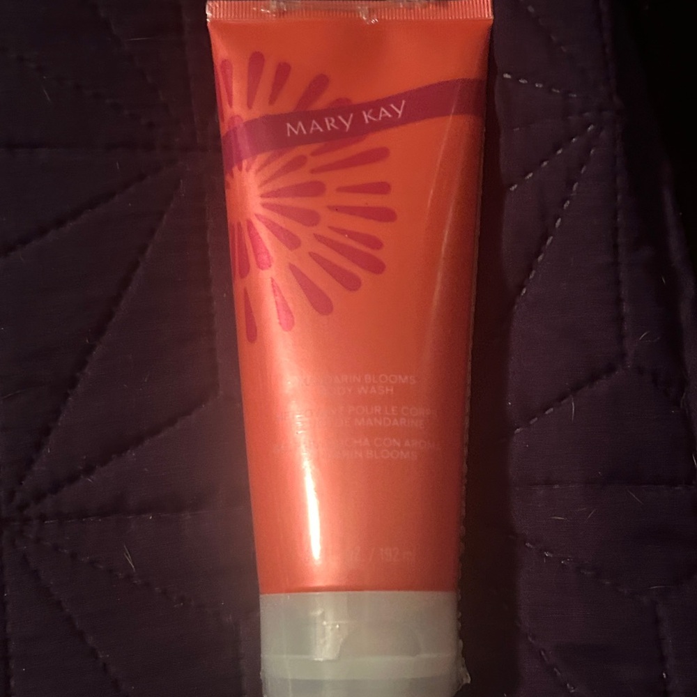Mary Kay Mandarin Blooms Orange Body Wash